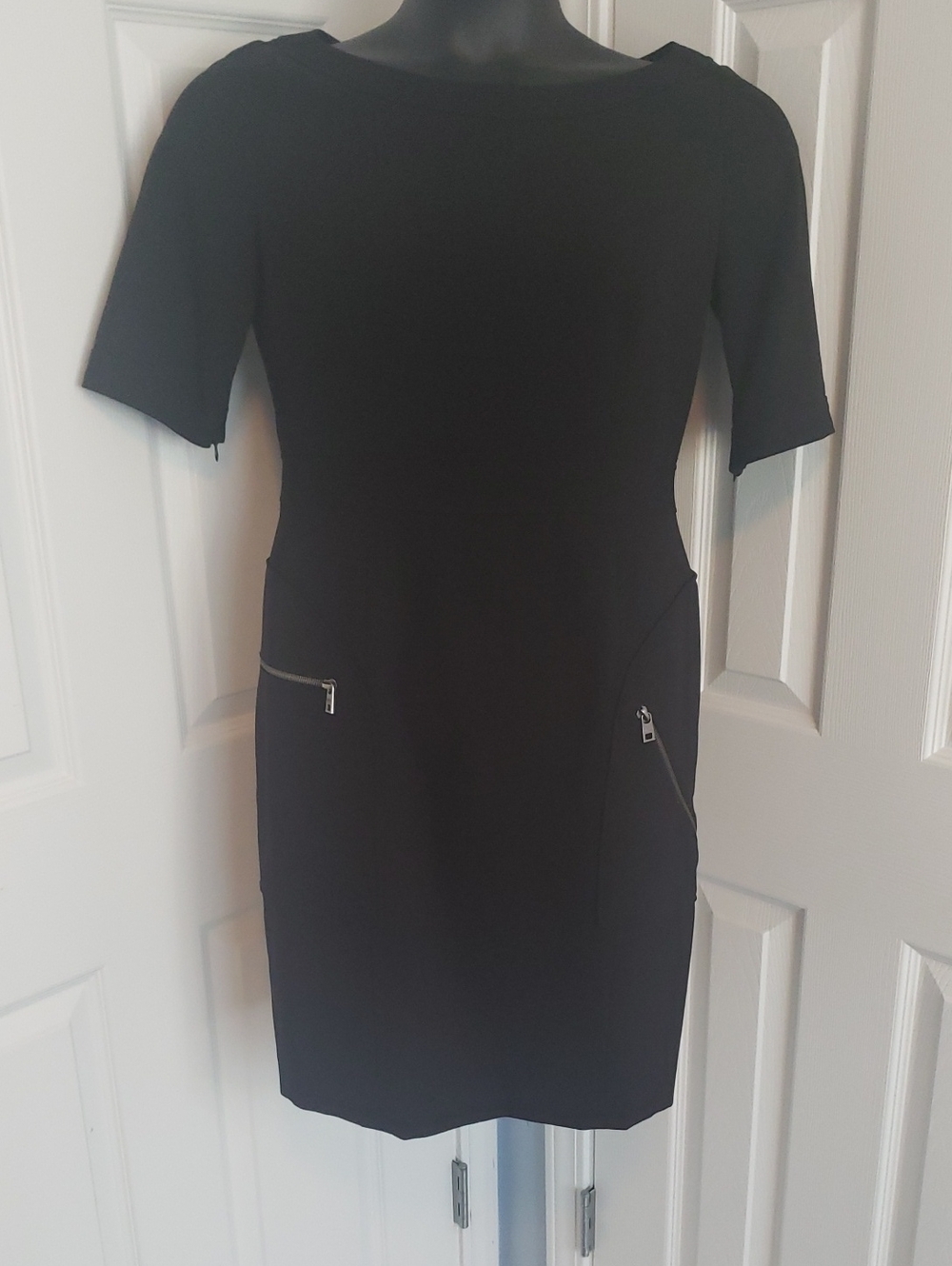 Andrew Marc Black Short-Sleeve Sheath Dress with Zip Pockets